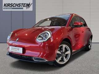 Schräge Frontansicht auf einen GWM Ora 03 , freigestellt