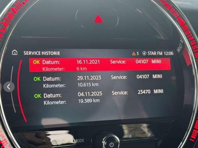 Fahrzeugbild eines MINI COOPER