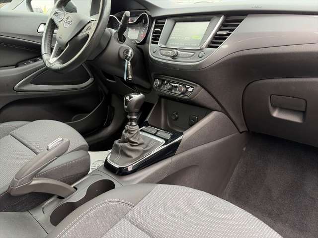 Fahrzeugbild eines Opel Crossland X
