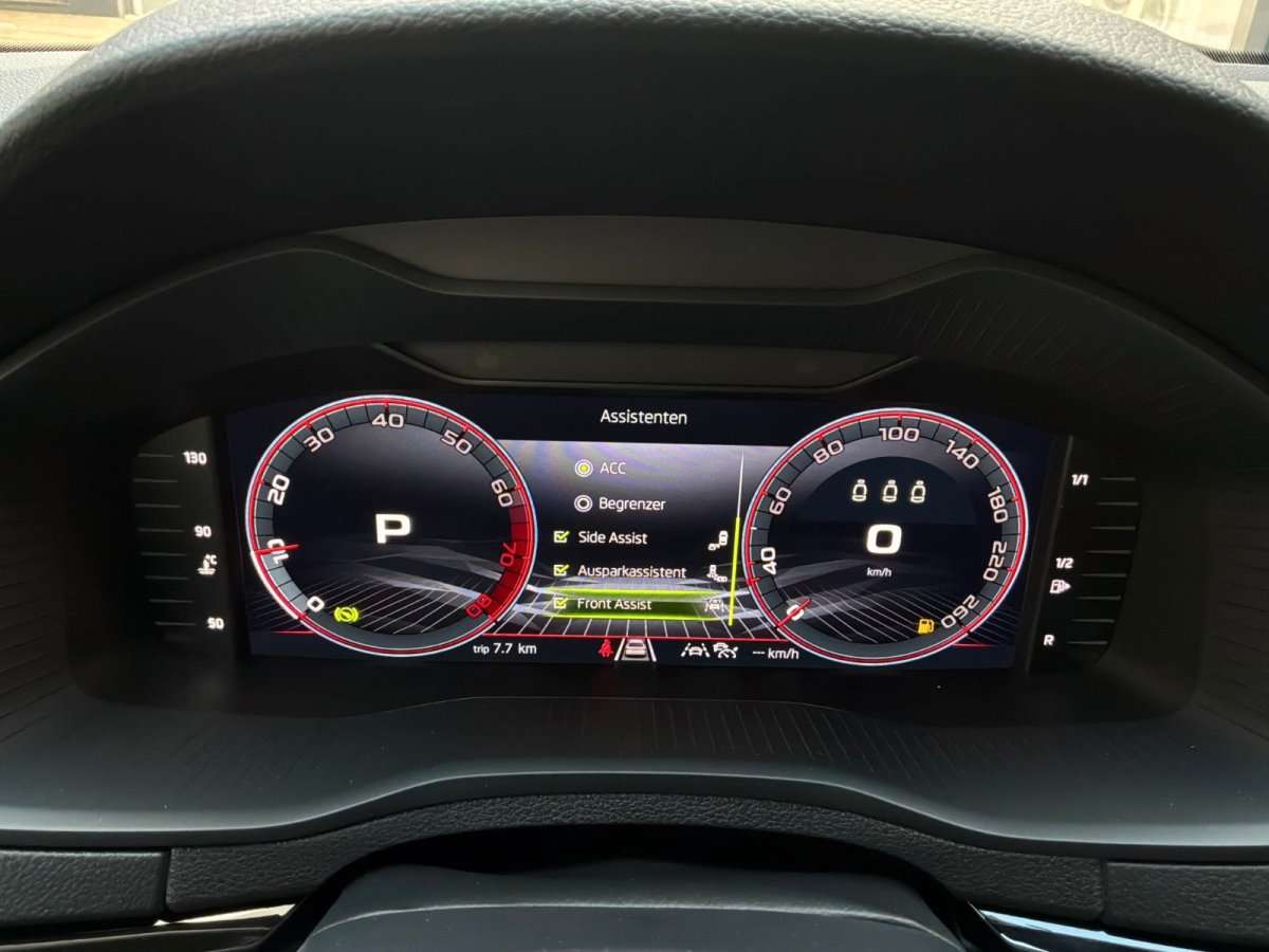 Fahrzeugbild eines Skoda Karoq