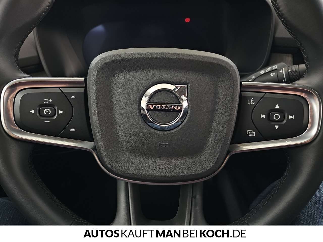 Fahrzeugbild eines Volvo XC40