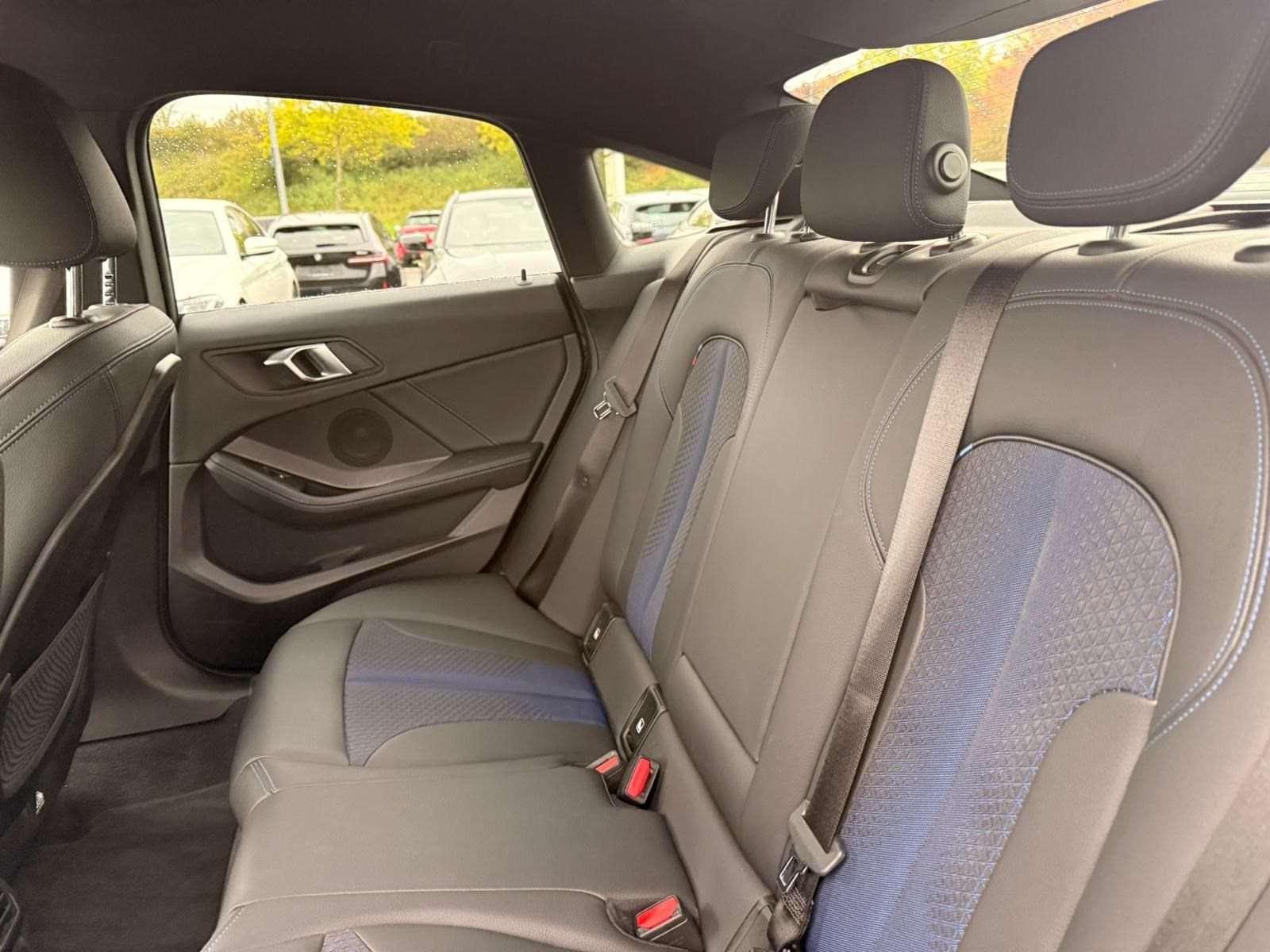 Fahrzeugbild eines BMW 2er-Reihe