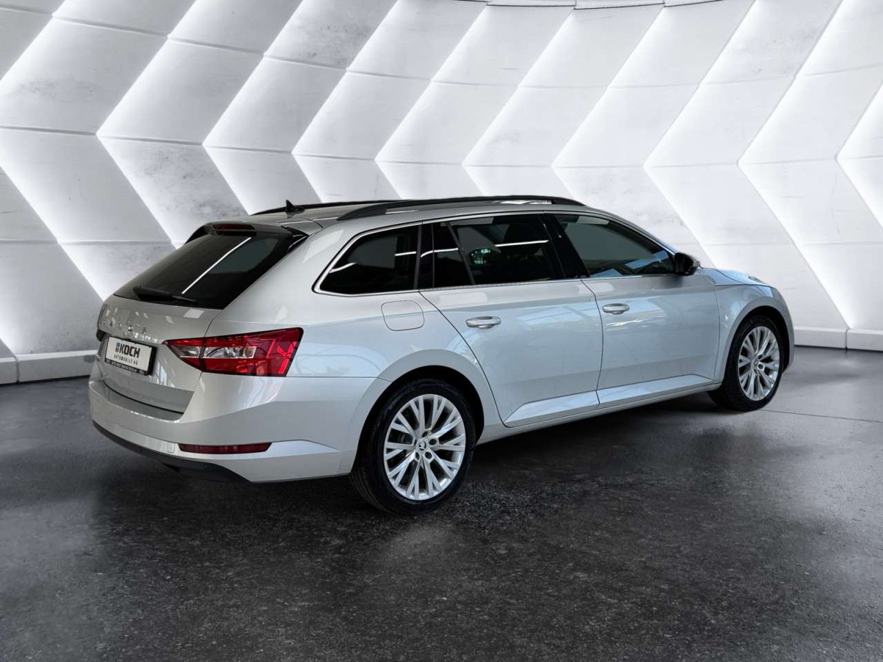 Fahrzeugbild eines Skoda Superb