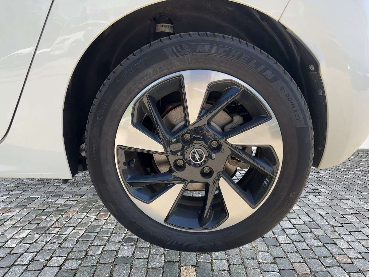 Fahrzeugbild eines Opel Corsa