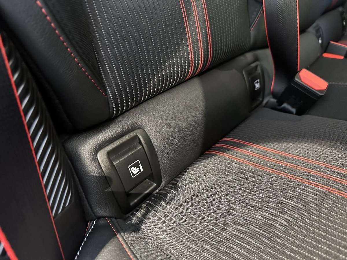 Fahrzeugbild eines Renault Clio