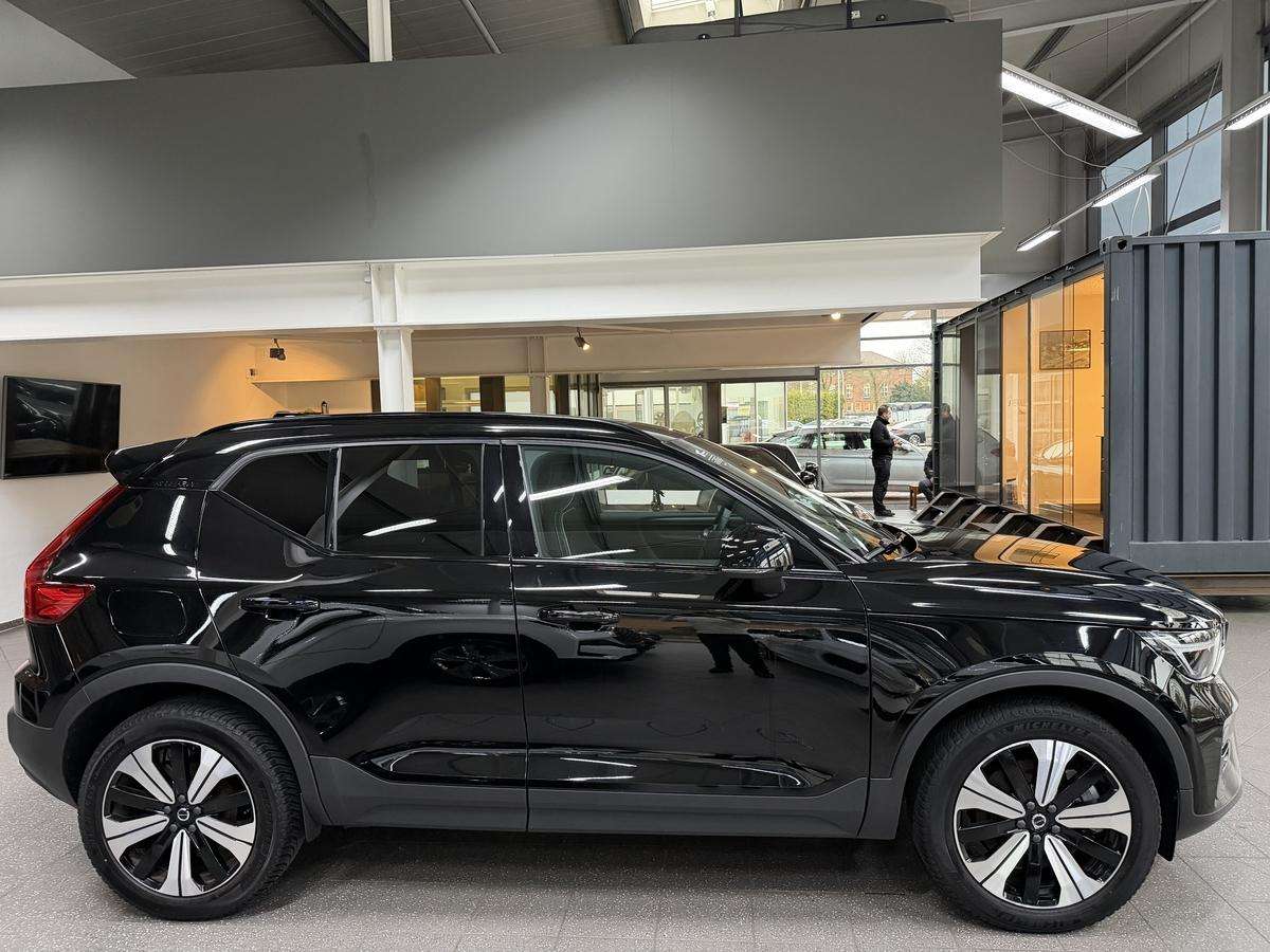 Fahrzeugbild eines Volvo XC40