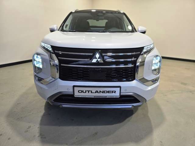 Fahrzeugbild eines Mitsubishi Outlander