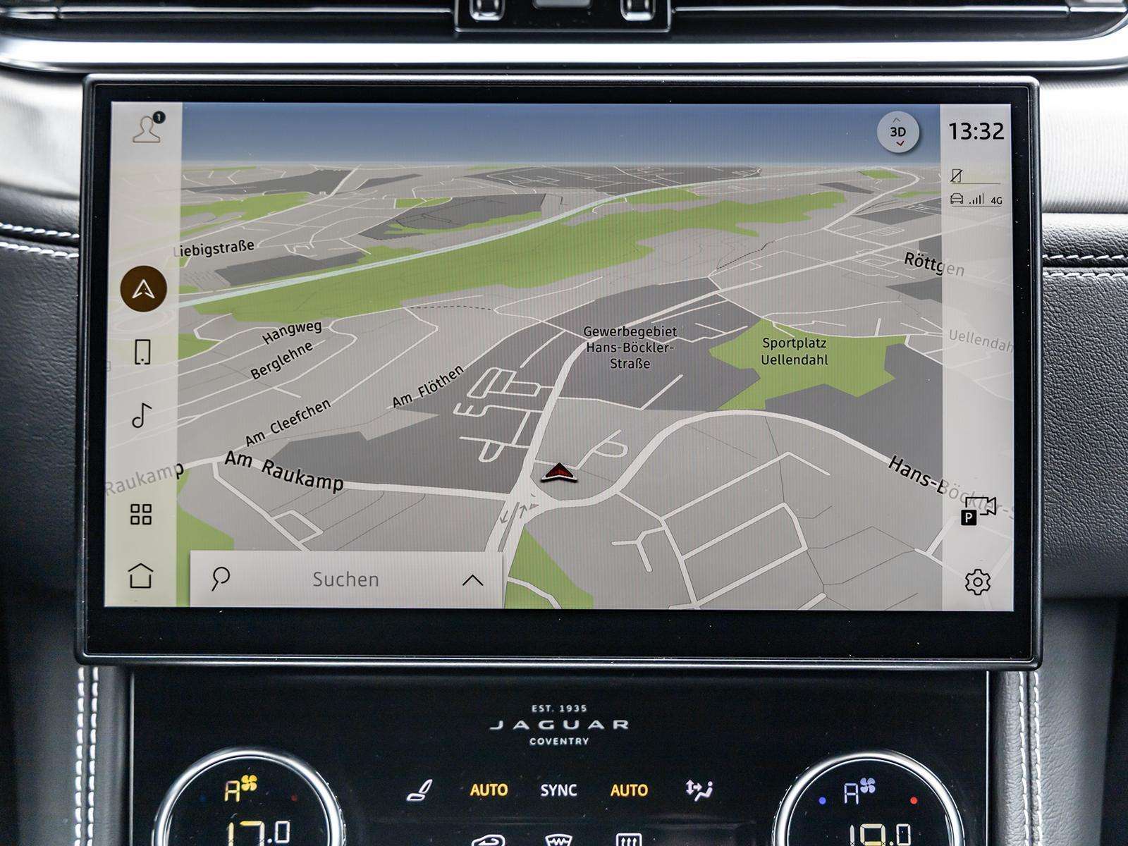 Fahrzeugbild eines Jaguar F-PACE