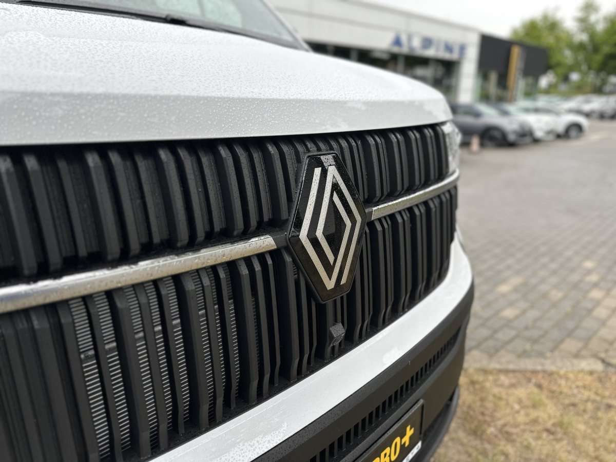 Fahrzeugbild eines Renault Master