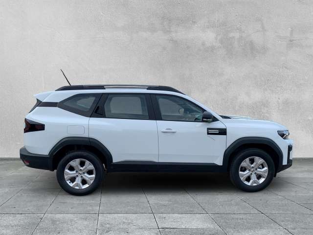 Fahrzeugbild eines Dacia Bigster