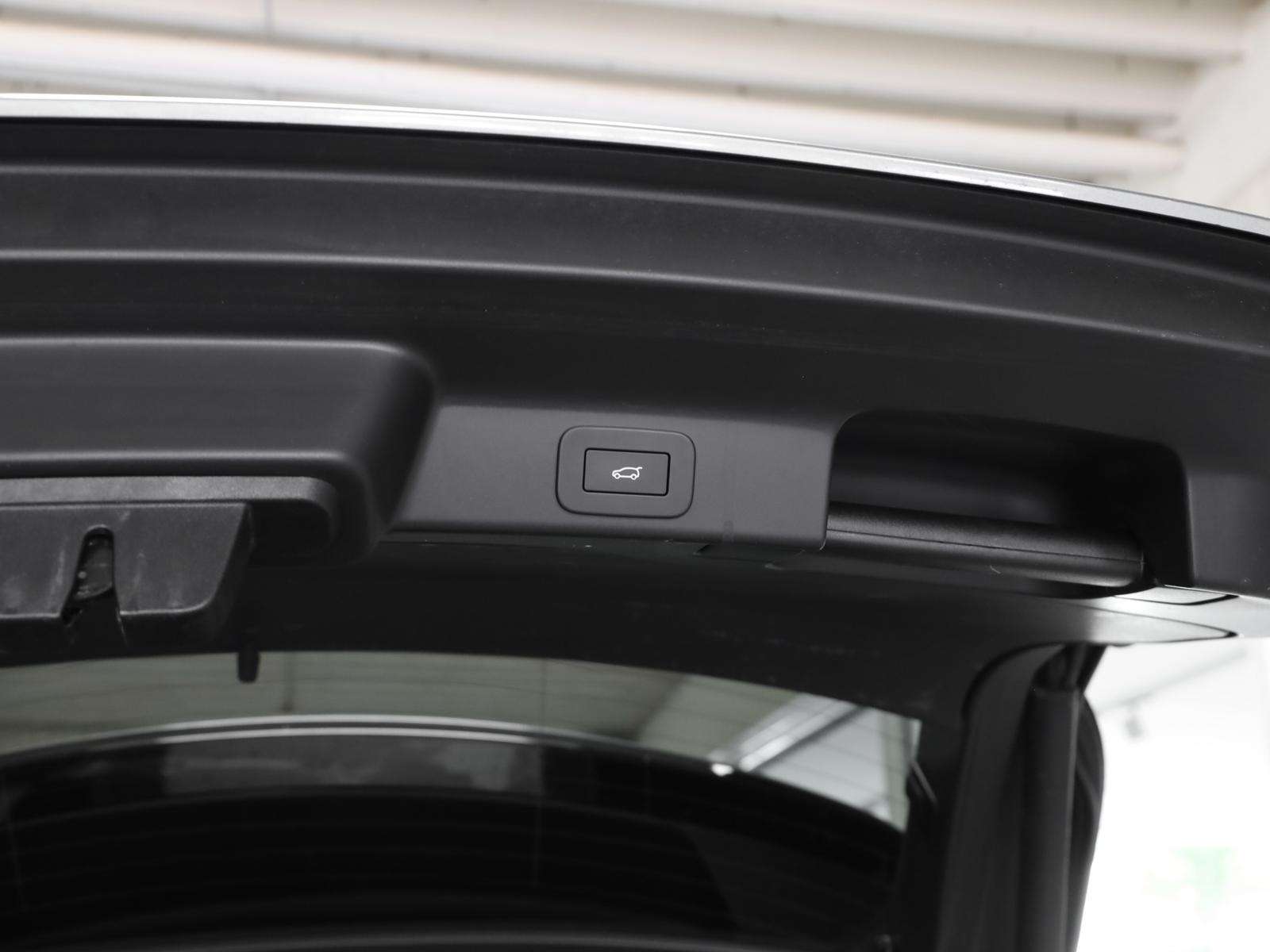 Fahrzeugbild eines Jaguar F-PACE