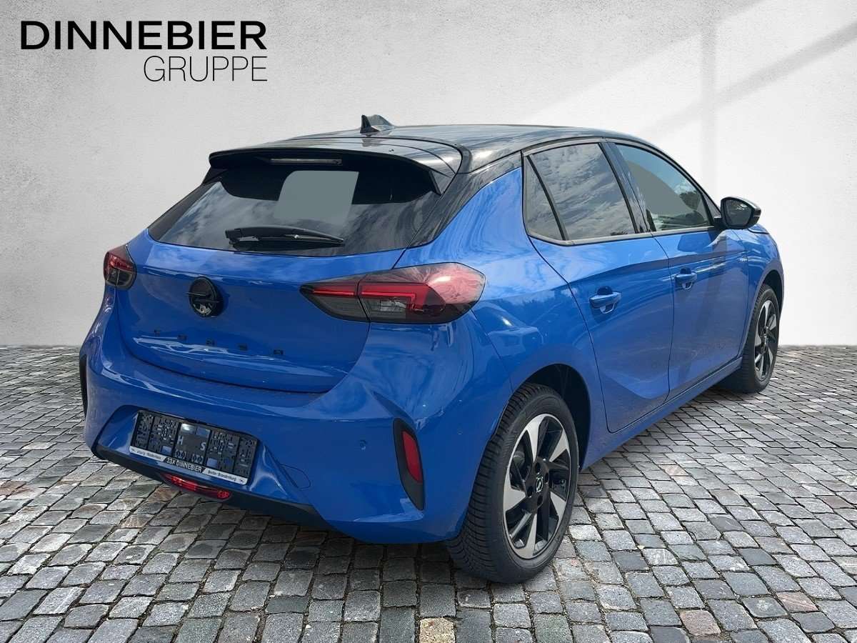 Fahrzeugbild eines Opel Corsa
