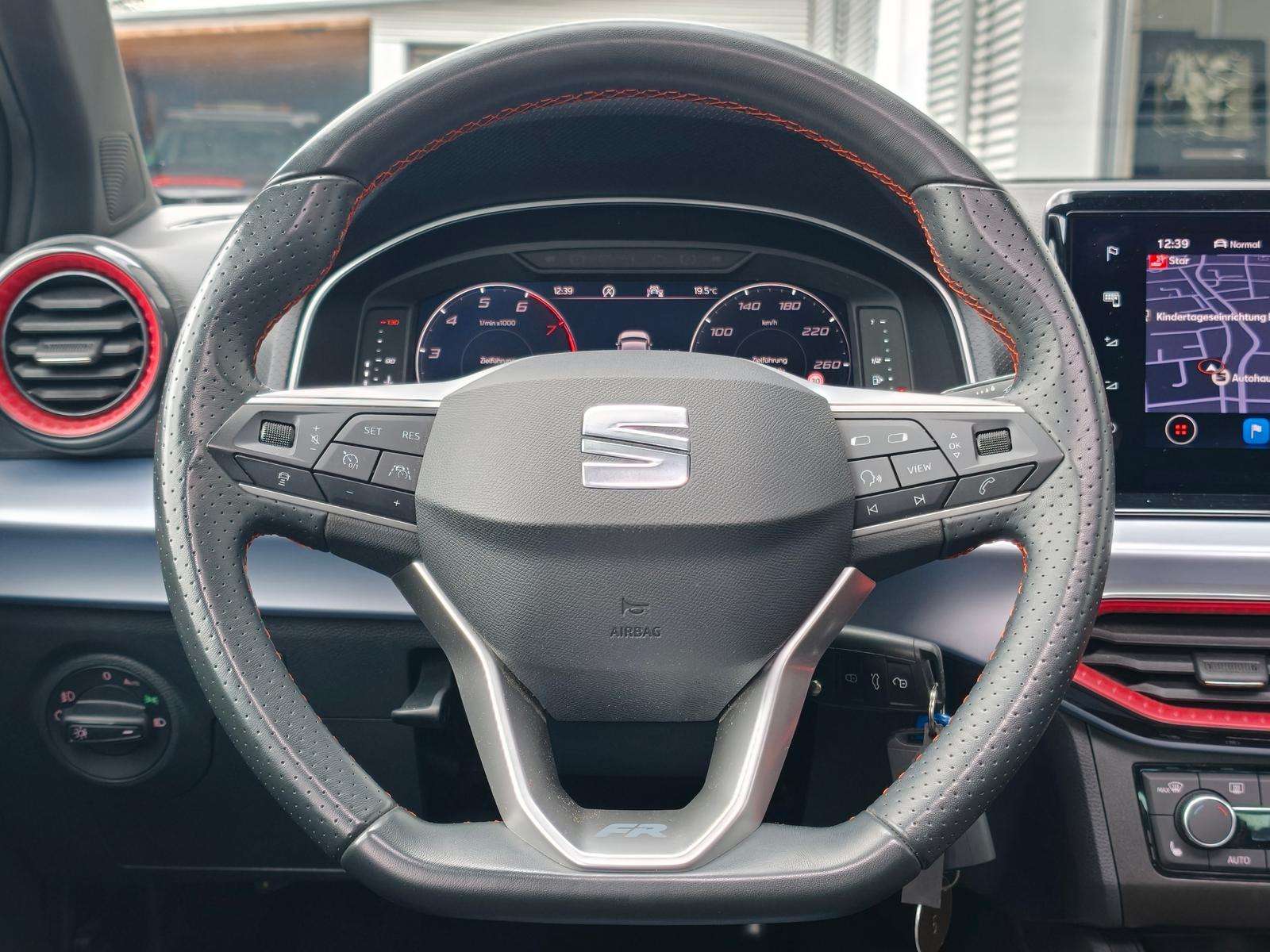Fahrzeugbild eines SEAT Ibiza