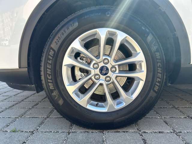 Fahrzeugbild eines Ford Kuga