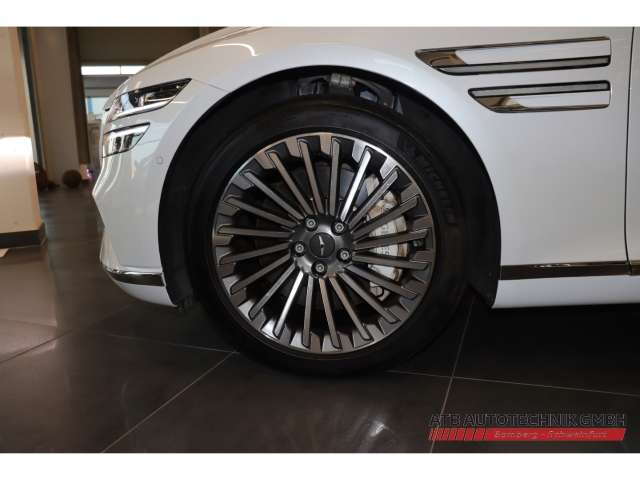 Fahrzeugbild eines Genesis G80