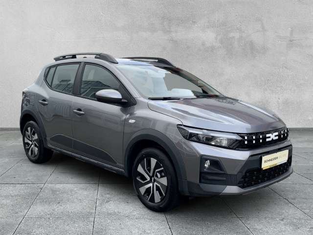 Fahrzeugbild eines Dacia Sandero