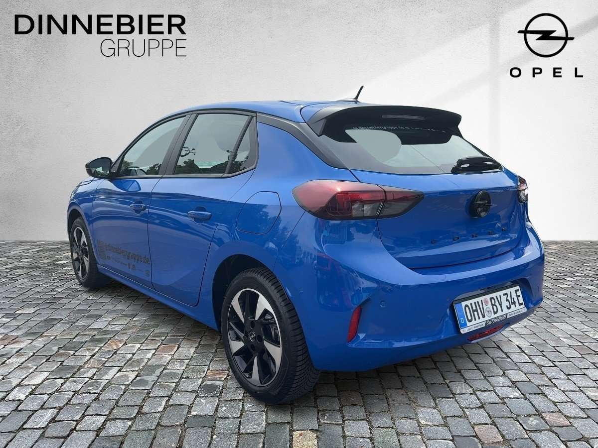 Fahrzeugbild eines Opel Corsa