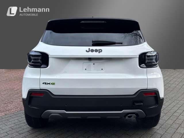 Fahrzeugbild eines Jeep Avenger