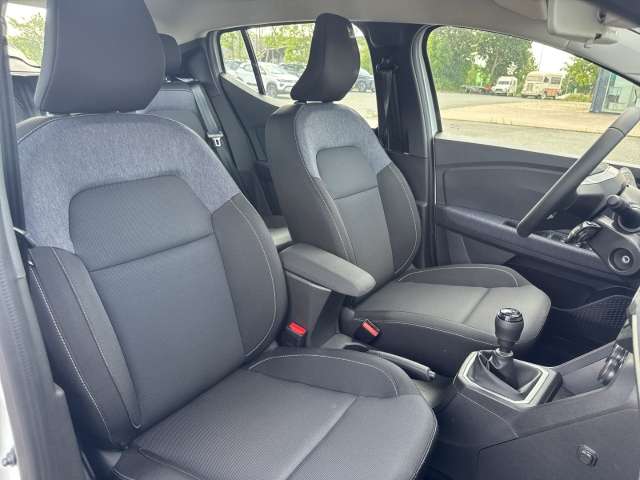 Fahrzeugbild eines Dacia Sandero
