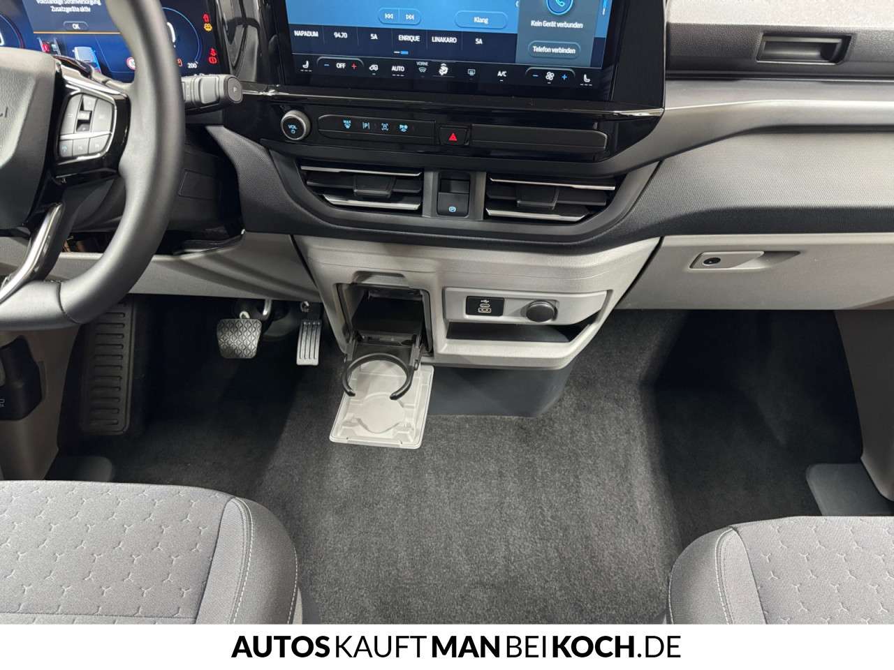 Fahrzeugbild eines Ford Tourneo Custom