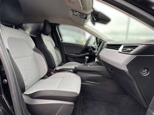 Fahrzeugbild eines Mitsubishi Colt