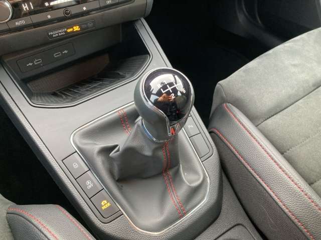 Fahrzeugbild eines SEAT Ibiza