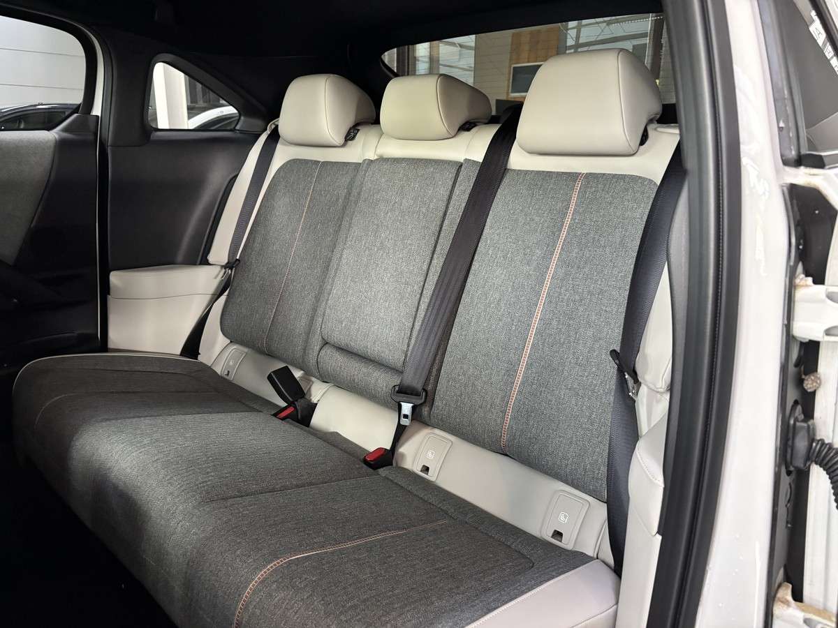 Fahrzeugbild eines Mazda MX-30