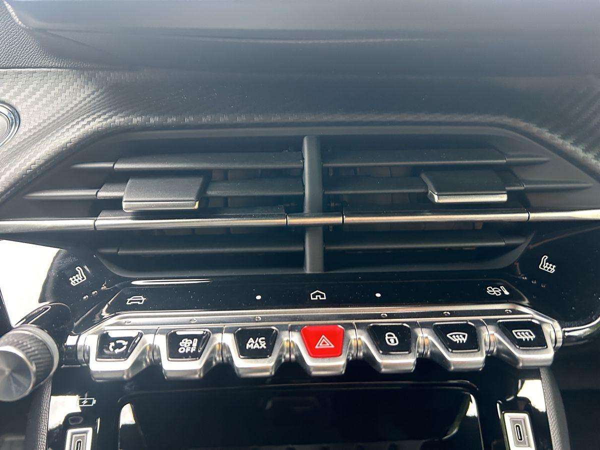 Fahrzeugbild eines Peugeot 2008