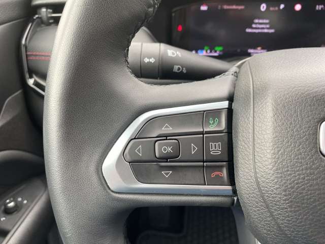 Fahrzeugbild eines Jeep Compass