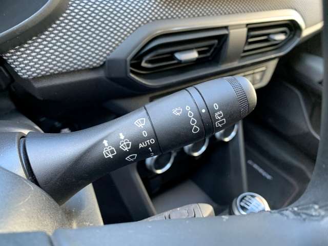 Fahrzeugbild eines Dacia Jogger
