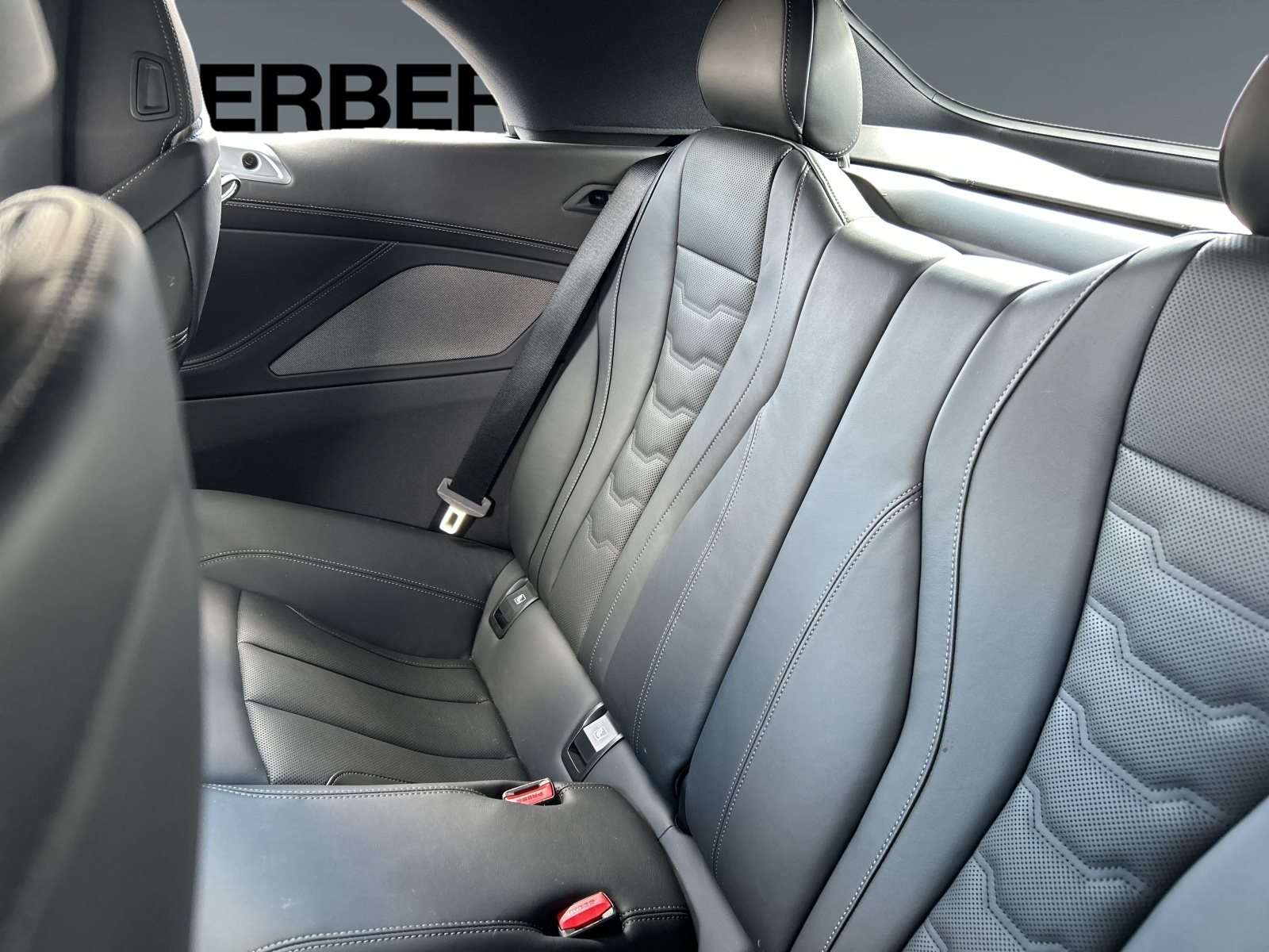 Fahrzeugbild eines BMW 8er-Reihe