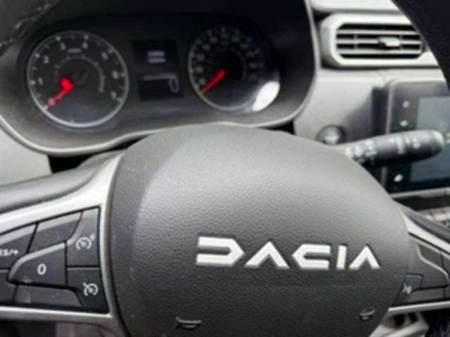 Fahrzeugbild eines Dacia Duster