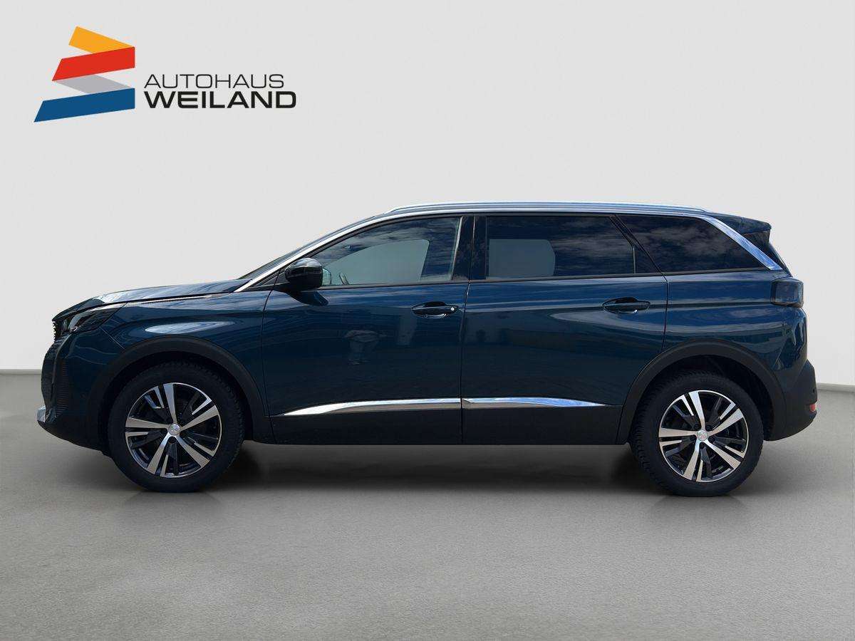 Fahrzeugbild eines Peugeot 5008