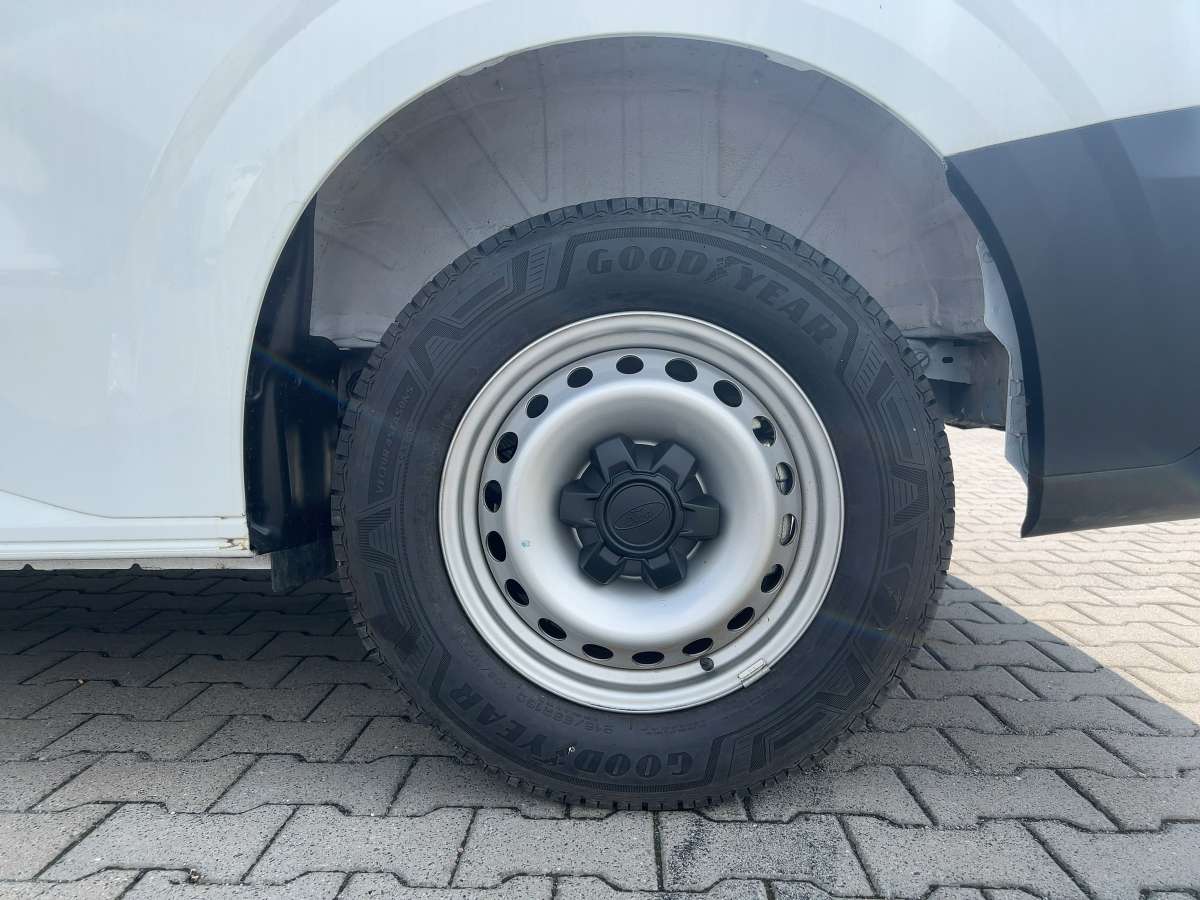 Fahrzeugbild eines Ford Transit Custom