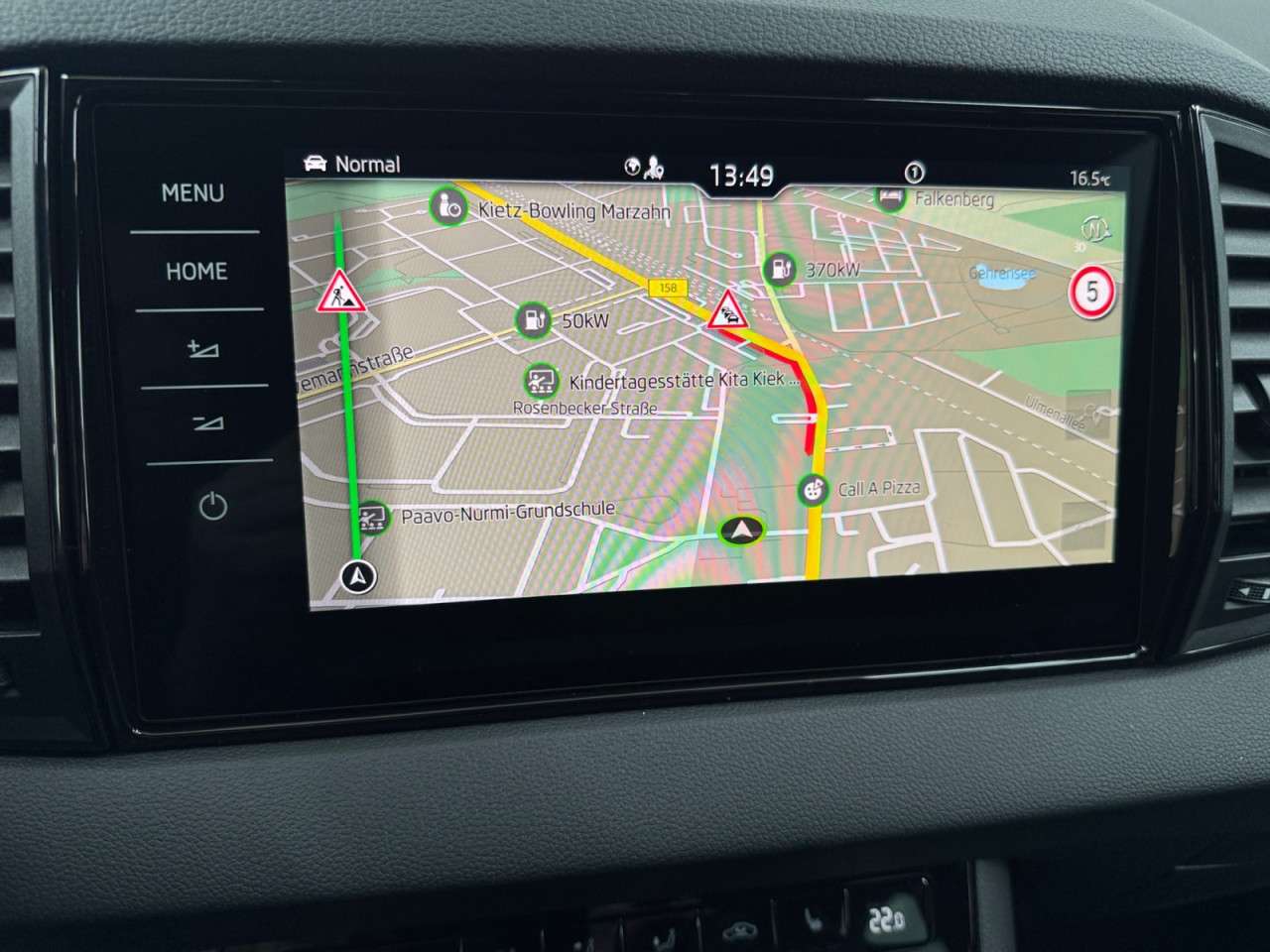 Fahrzeugbild eines Skoda Karoq