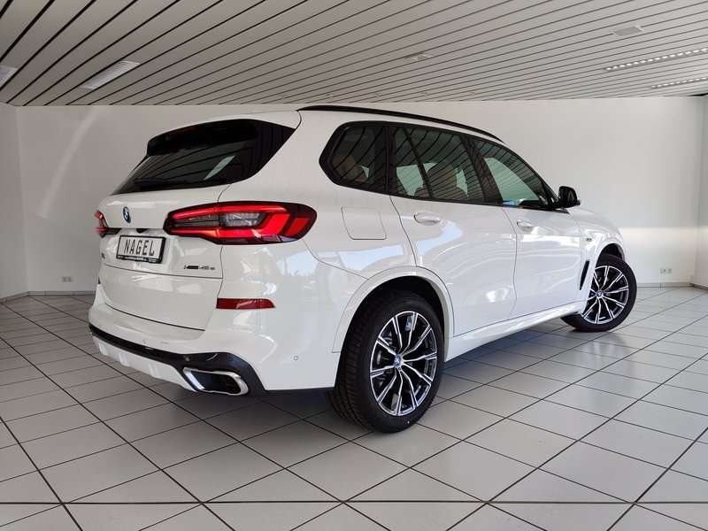 Fahrzeugbild eines BMW X5