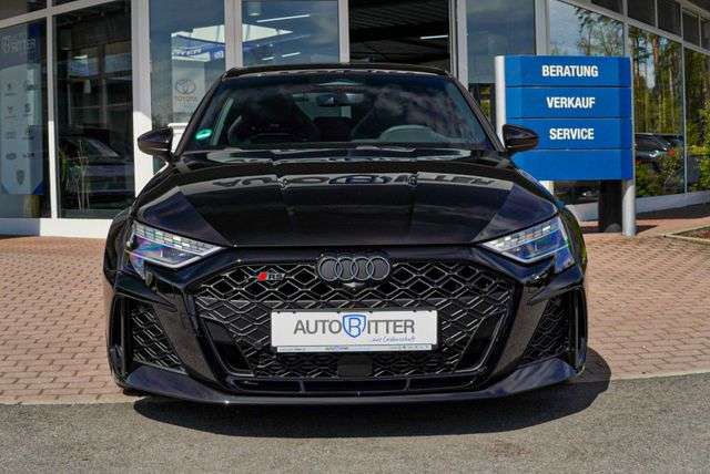 Fahrzeugbild eines Audi RS3