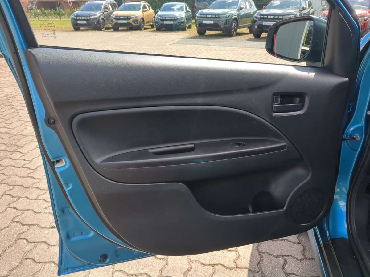 Fahrzeugbild eines Mitsubishi Space Star