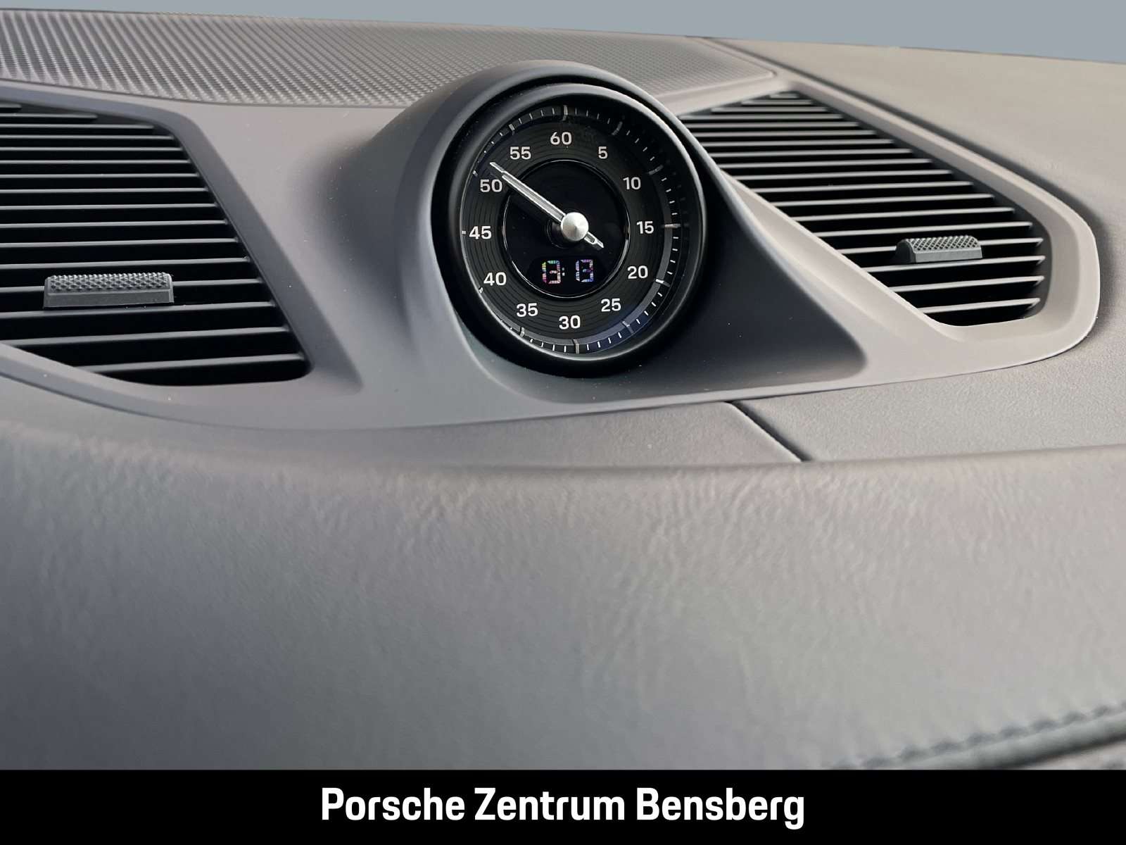 Fahrzeugbild eines Porsche Cayenne