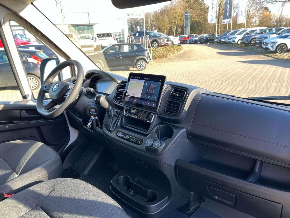 Fahrzeugbild eines Opel Movano