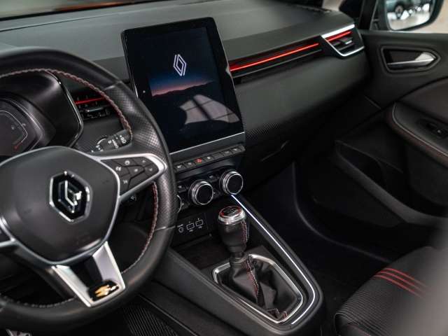 Fahrzeugbild eines Renault Clio