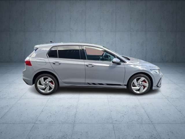 Fahrzeugbild eines Volkswagen Golf