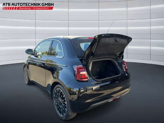 Fahrzeugbild eines Fiat 500
