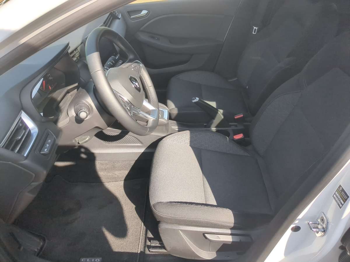 Fahrzeugbild eines Renault Clio