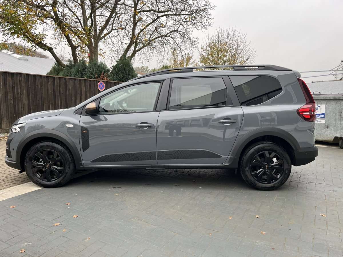 Fahrzeugbild eines Dacia Jogger