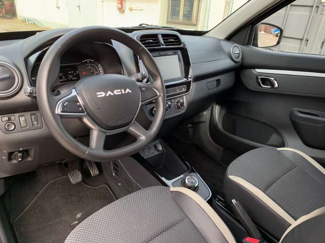 Fahrzeugbild eines Dacia Spring