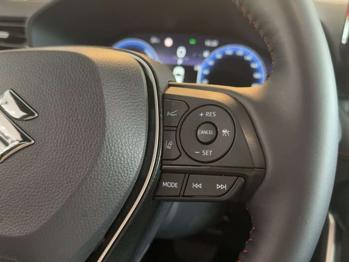 Fahrzeugbild eines Suzuki Across