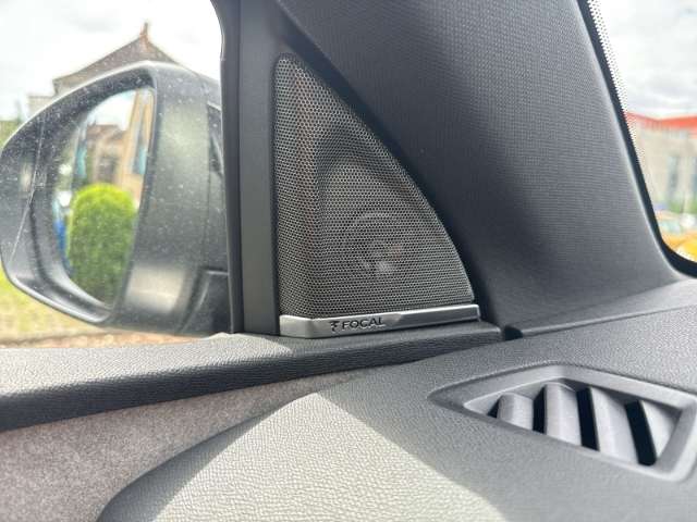 Fahrzeugbild eines Peugeot 5008