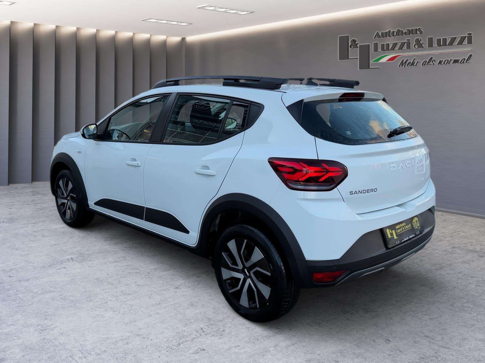 Fahrzeugbild eines Dacia Sandero