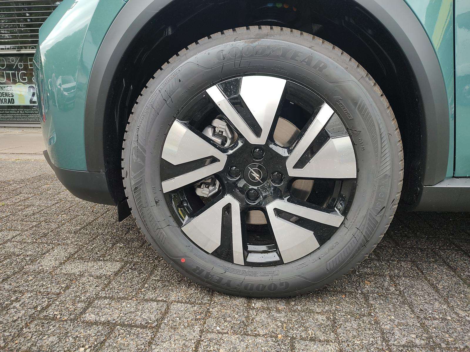Fahrzeugbild eines Opel Frontera